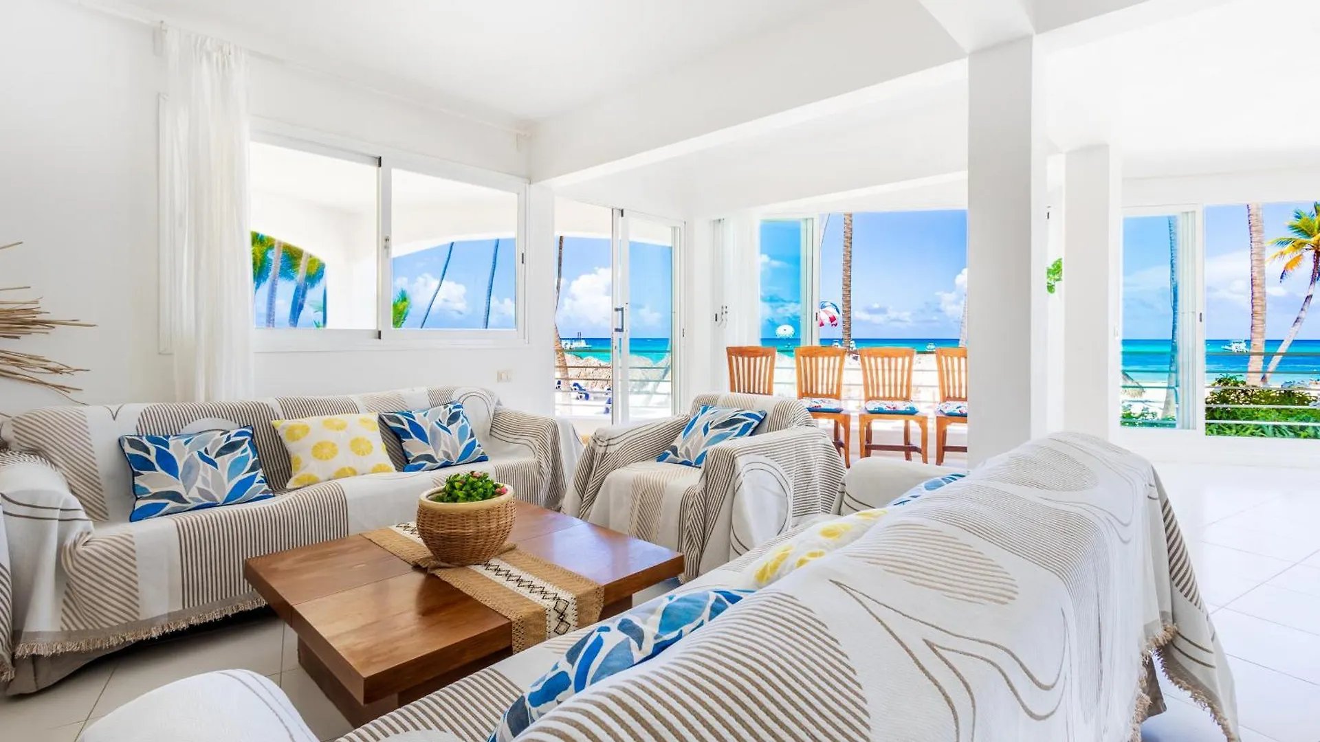 Prime Ocean View Punta Cana Apartments - 3-Bedroom Getaway With Private Terrace On Bavaro Beach