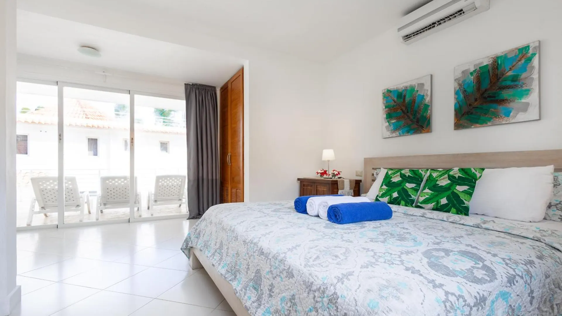 Prime Ocean View Punta Cana Apartments - 3-Bedroom Getaway With Private Terrace On Bavaro Beach