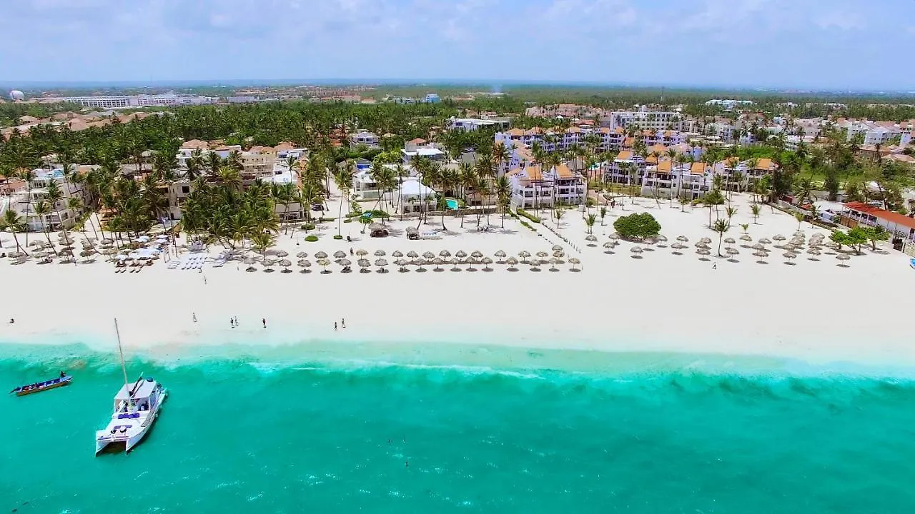Prime Ocean View Punta Cana Apartments - 3-Bedroom Getaway With Private Terrace On Bavaro Beach